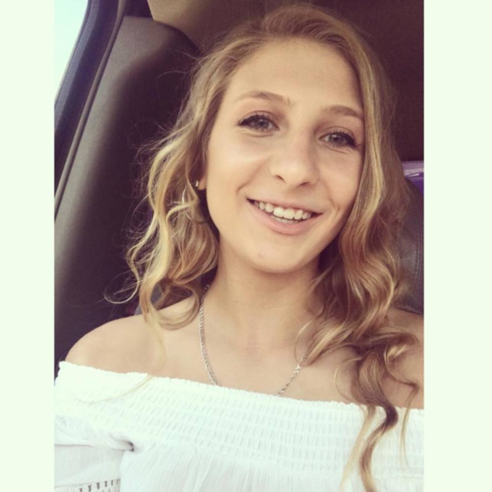 Meet your Posher, Lanie